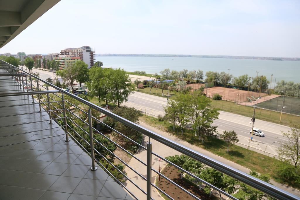 Hotel Comandor Мамая Стая снимка